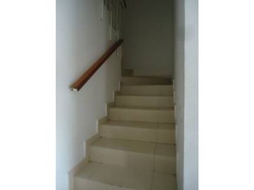 LAS ACACIAS / VILLA DE LAS ACACIAS / 197m2 / 3 HABITACIONES