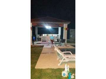 SAN CARLOS / LAS UVAS / CAMINO AL VALLE / 626m2 / CON PISCINA / VACIO