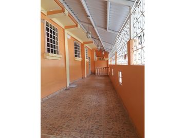 VERACRUZ / CASA PARA USO COMERCIAL O RESIDENCIAL / 410m2 / 8 HABITAC.