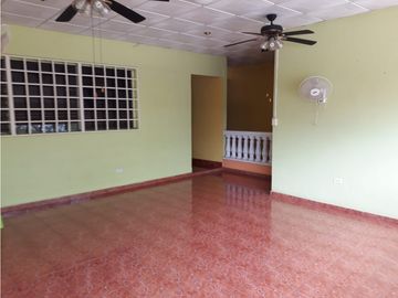 VERACRUZ / CASA PARA USO COMERCIAL O RESIDENCIAL / 410m2 / 8 HABITAC.