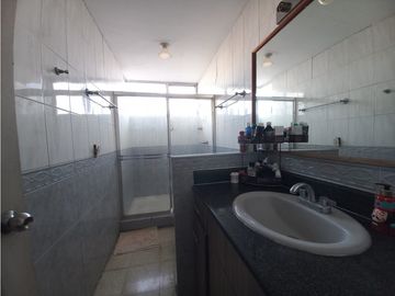 EL CARMEN / EDIF. SANTA FE / 3 HABITACIONES / 160m2 / VACIO