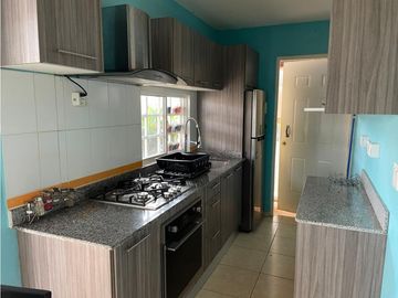 ARBOLEDAS / LOS ALMENDROS / 180m2 / 3 HABITACIONES / VACIA