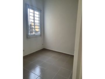 SANTA ANA / PH VISTAS DE ANCON/ 72M2/ VACIO / 2 HABITACIONES