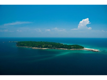 ARCHIPIELAGO DE LAS PERLAS / SE VENDE ISLA ADENTRO / 12 HECTAREAS