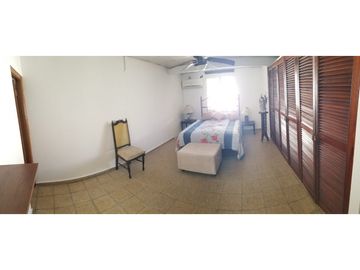 CASA EN VENTA / REPARTO NUEVO PANAMA / 230m2 / 3 HABITACIONES / VACIO