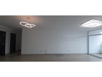 CONDADO DEL REY / PH COUNTRY HEIGHTS / 170M2 / 3 HAB / 2 EST