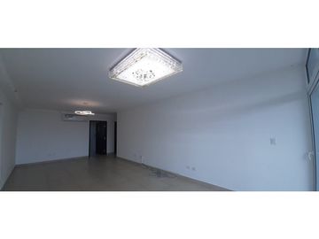 CONDADO DEL REY / PH COUNTRY HEIGHTS / 170M2 / 3 HAB / 2 EST