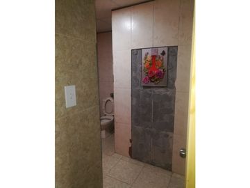 CASA COMERCIAL O LOCAL / MONTE OSCURO / 363M2