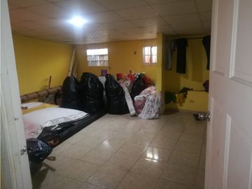 CASA COMERCIAL O LOCAL / MONTE OSCURO / 363M2