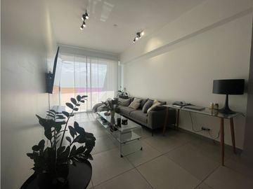 Venta de apartamento en Av Balboa - Ph Element Remodelado p/inversion