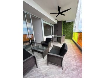 Venta de apartamento en Av Balboa - Ph Element Remodelado p/inversion