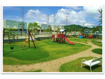 VENTA CASA EN BRISAS DEL GOLF PASEO DEL NORTE