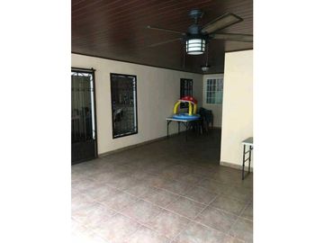 VENTA CASA DUPLEX EN BRISAS DEL GOLF