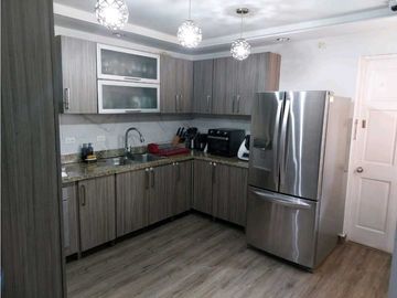SE VENDE CASA VILLA LUCRE EXCELENTE OPORTUNIDAD 180M2