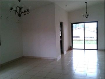VENDO CASA CHORRERA COSTA VERDE SUMMER HILLS