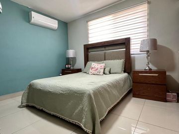 CASA EN VENTA, SANTA MARIA 2° SECTOR - GARCIA N.L.