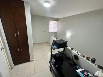 CASA EN VENTA, SANTA MARIA 2° SECTOR - GARCIA N.L.