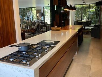 Venta de casa en Jardines de la Montaña