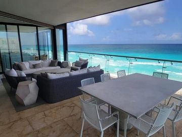 DEPARTAMENTO EN VENTA  CANCÚN