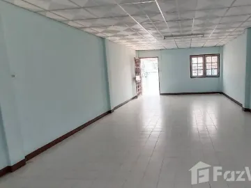 2 Bedroom Townhouse for sale at Thomthong