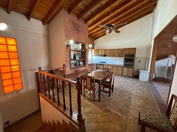 Casa en venta en Wilde