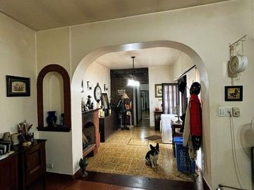 Casa para 2 Familias en venta en Moron Sur