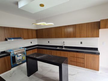 Casa en VENTA en Fracc PALMAS