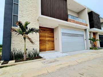 Casa en VENTA en Fracc PALMAS