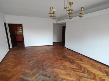 Departamento de 4 ambientes en Venta en Villa crespo
