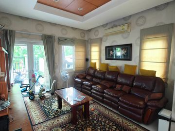 6 Bedroom House for Sale at Villa nakarin