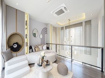 2 Bedroom House for sale at Baan Klang Muang CLASSE Sukhumvit 77