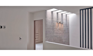Casa Nueva en Condominio La Roca, Querétaro: Lujo, Comodidad y Ubicación Privilegiada