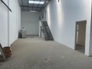 BODEGA EN DURAN