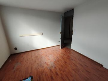Se Vende Local Comercial de 4 Pisos + Patio en Huamanga, Ayacucho