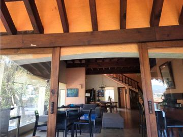 Casa en Renta en Avandaro con Vista al Lago