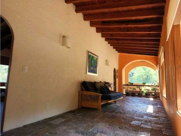 Casa en Renta en Avandaro con Vista al Lago
