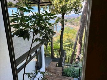 CASA EN VENTA  EN  AVANDARO