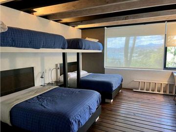 CASA EN VENTA  EN  AVANDARO
