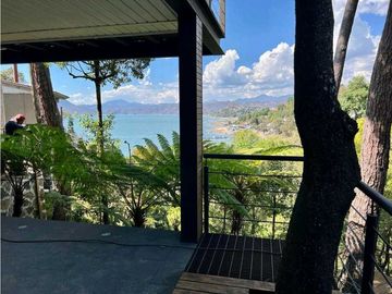 CASA EN VENTA  EN  AVANDARO
