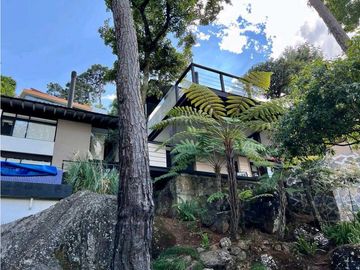CASA EN VENTA  EN  AVANDARO
