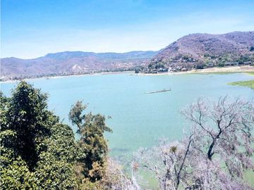 SE RENTA CASA EN VALLE DE BRAVO