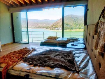 SE RENTA CASA EN VALLE DE BRAVO