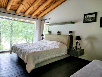 RESIDENCIA CAMPESTRE DE LUJO EN VENTA EN VALLE DE BRAVO
