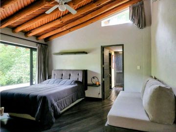 RESIDENCIA CAMPESTRE DE LUJO EN VENTA EN VALLE DE BRAVO