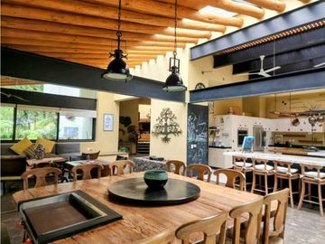 RESIDENCIA CAMPESTRE DE LUJO EN VENTA EN VALLE DE BRAVO