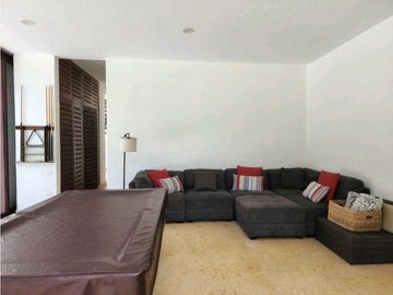 RESIDENCIA EN VENTA EN VALLE DE BRAVO DENTRO DE FRACCIONAMIENTO