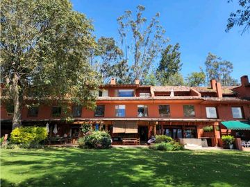 CASA EN RENTA EN VALLE DE BRAVO