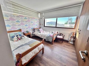 Pinares de Montemar, Concón. Exclusiva casa en condominio.