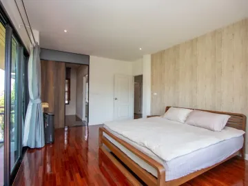Modern 3-Bedroom House for Sale in Villa Flora, Nong Khwai