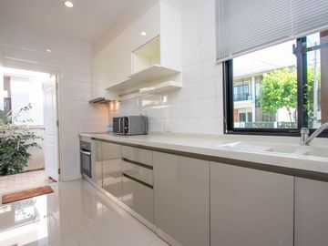 Modern 3-Bedroom House for Sale in Villa Flora, Nong Khwai